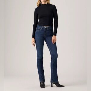 Levi’s 315 Shaping Bootcut Jeans